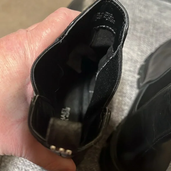 NWOT MICHAEL MICHAEL KORS Ridley Leather Ankle Boot - Picture 12 of 13